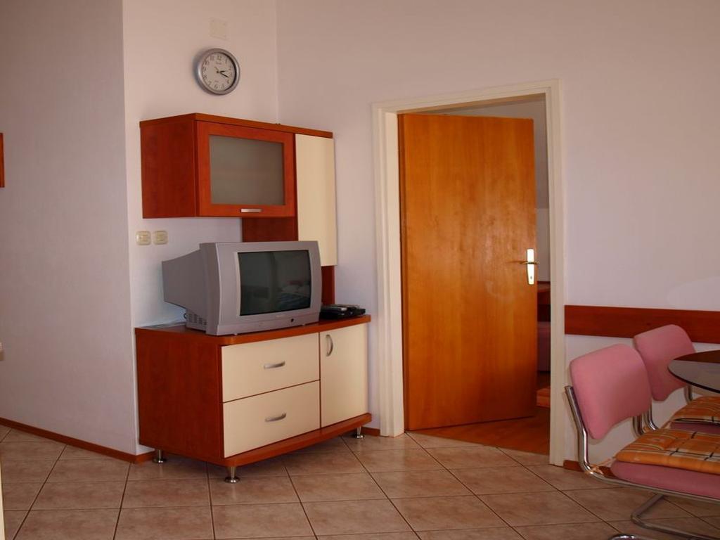 פוסטיר Apartments Mia חדר תמונה